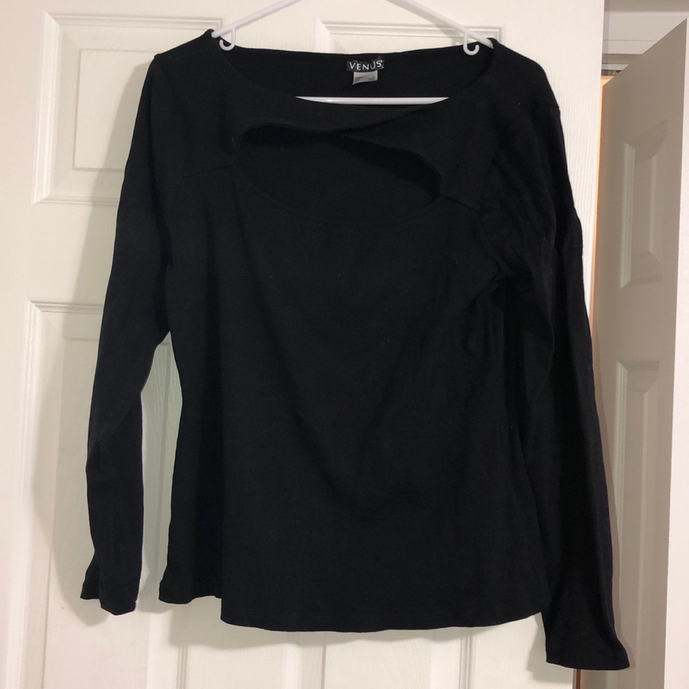 Venus cut out top